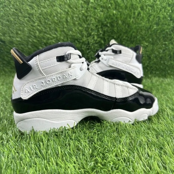Air Jordan Boys 6 Rings Athletic Shoes White CW6994-100 Mid Top Lace Up Size 5.5